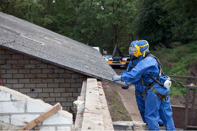 Asbestdakenverbod in Eerste Kamer gestrand Asbestdakenverbod in Eerste Kamer gestrand
