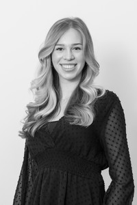 Rosalie Mos KRMT i.o.