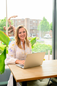 Monique van der Knaap