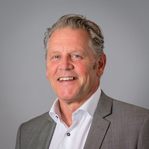 Ad van den Berg REV RT