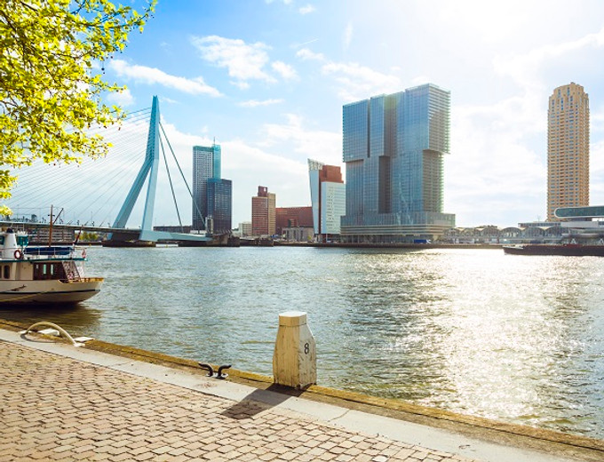 Rotterdam voert als eerste gemeente Opkoopbescherming in